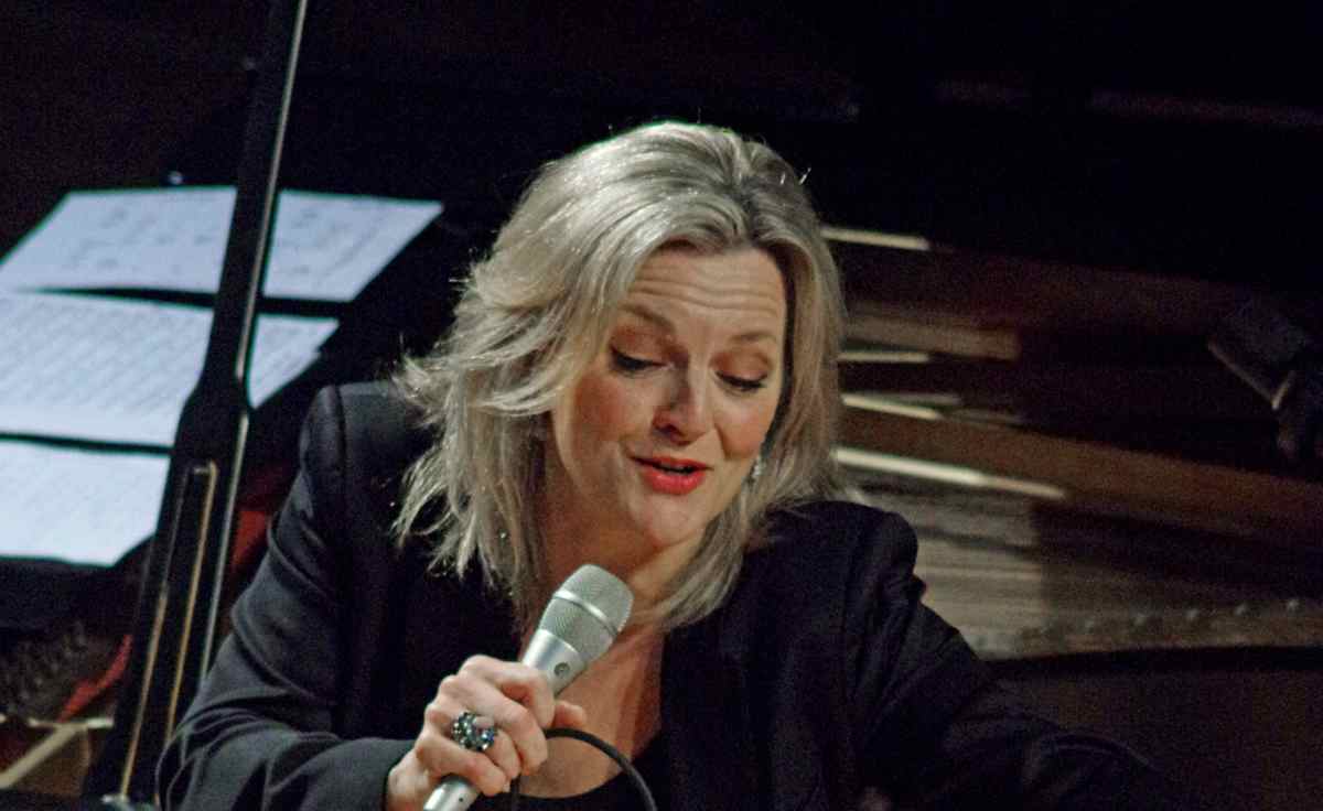 Claire Martin