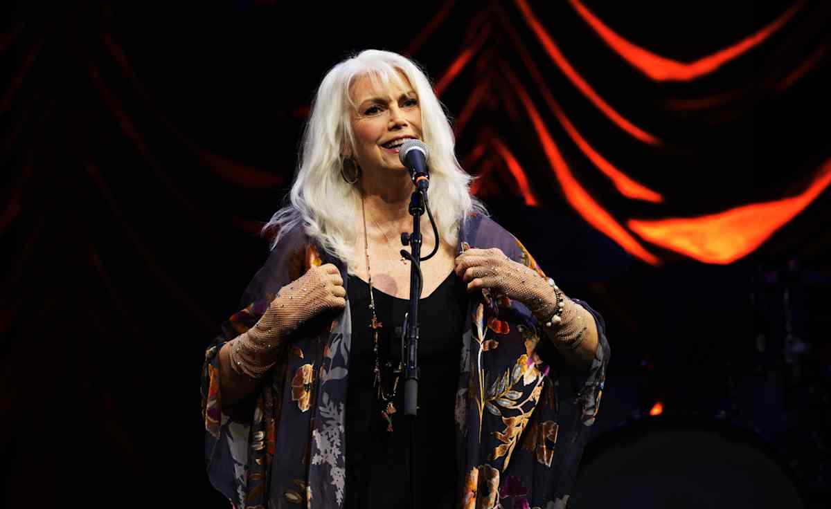 Emmylou Harris
