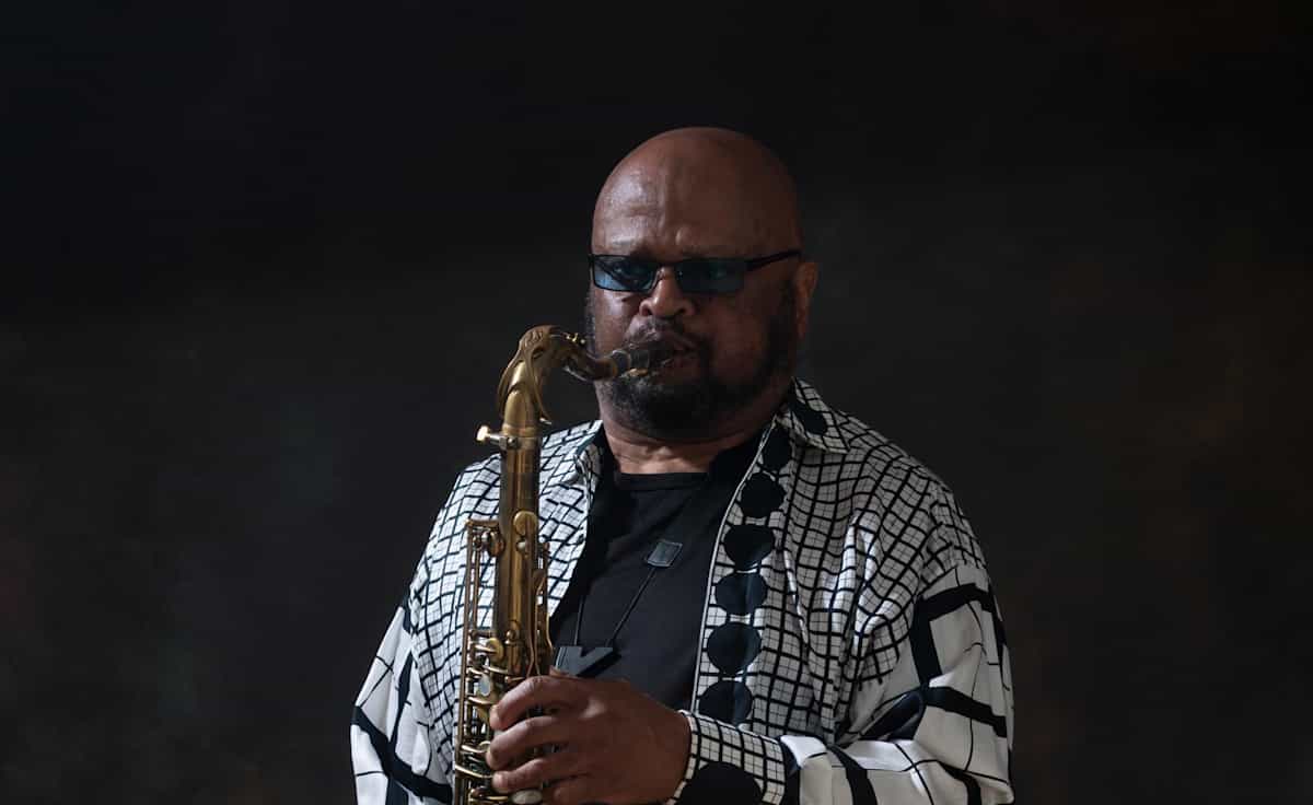 Azar Lawrence