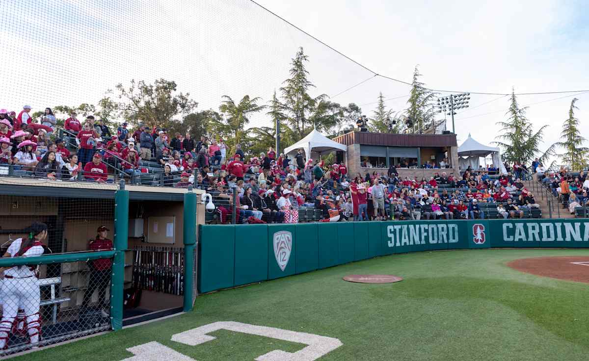 Stanford Cardinal Softball