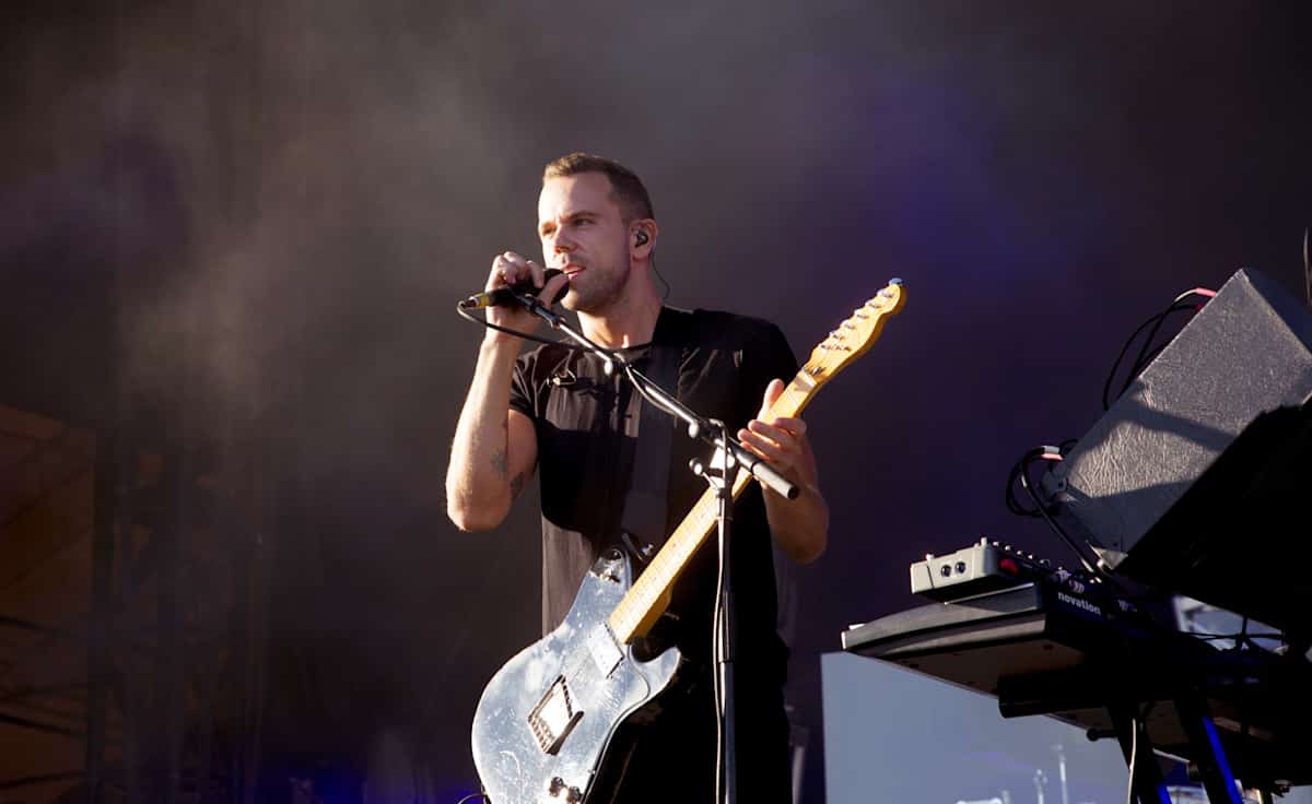 M83
