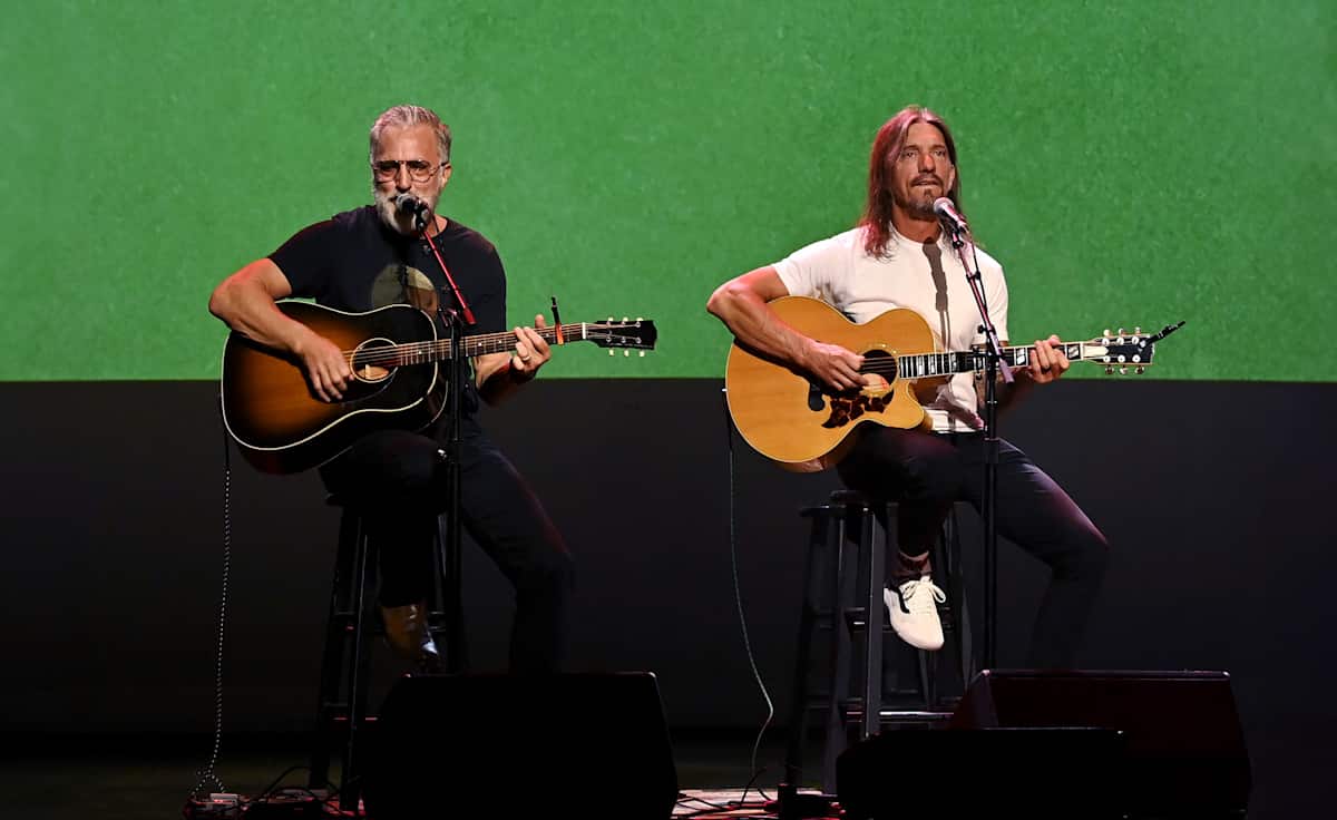 The Warren Brothers