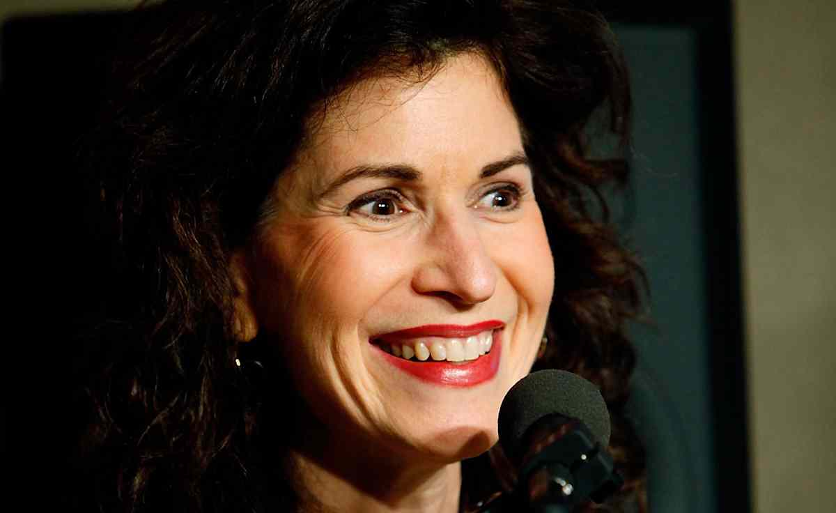 Sharon Isbin