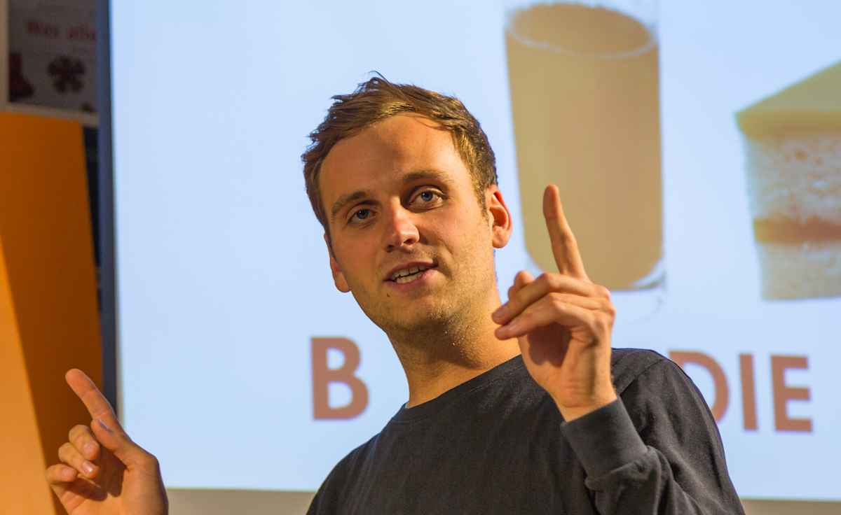 Dr. Leon Windscheid