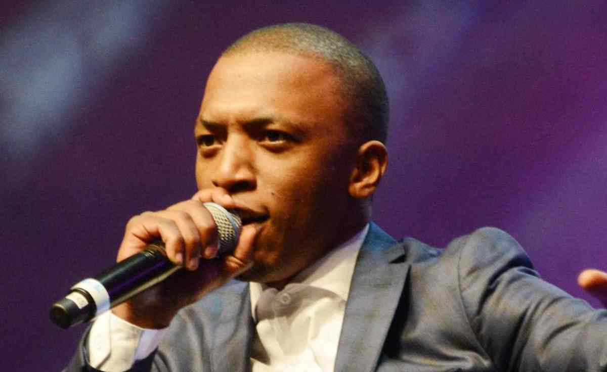 Dumi Mkokstad