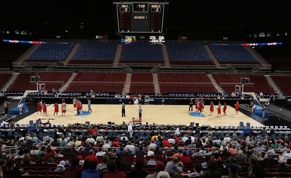 NCAA Tournament - Midwest Regional