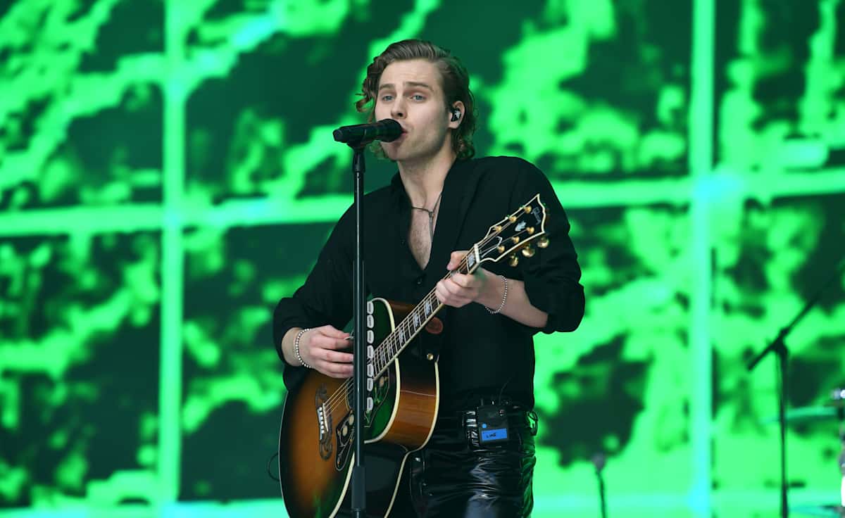 Luke Hemmings