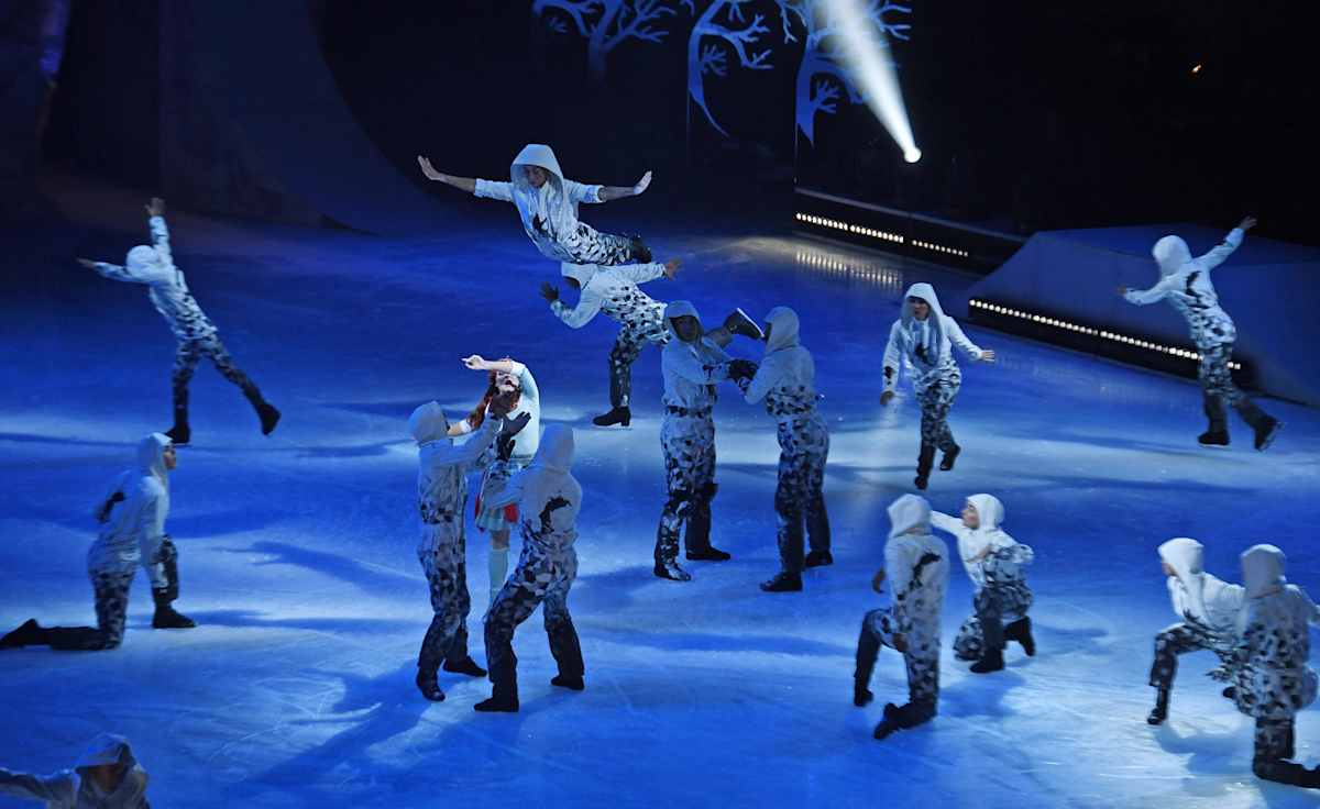 Cirque du Soleil - Crystal