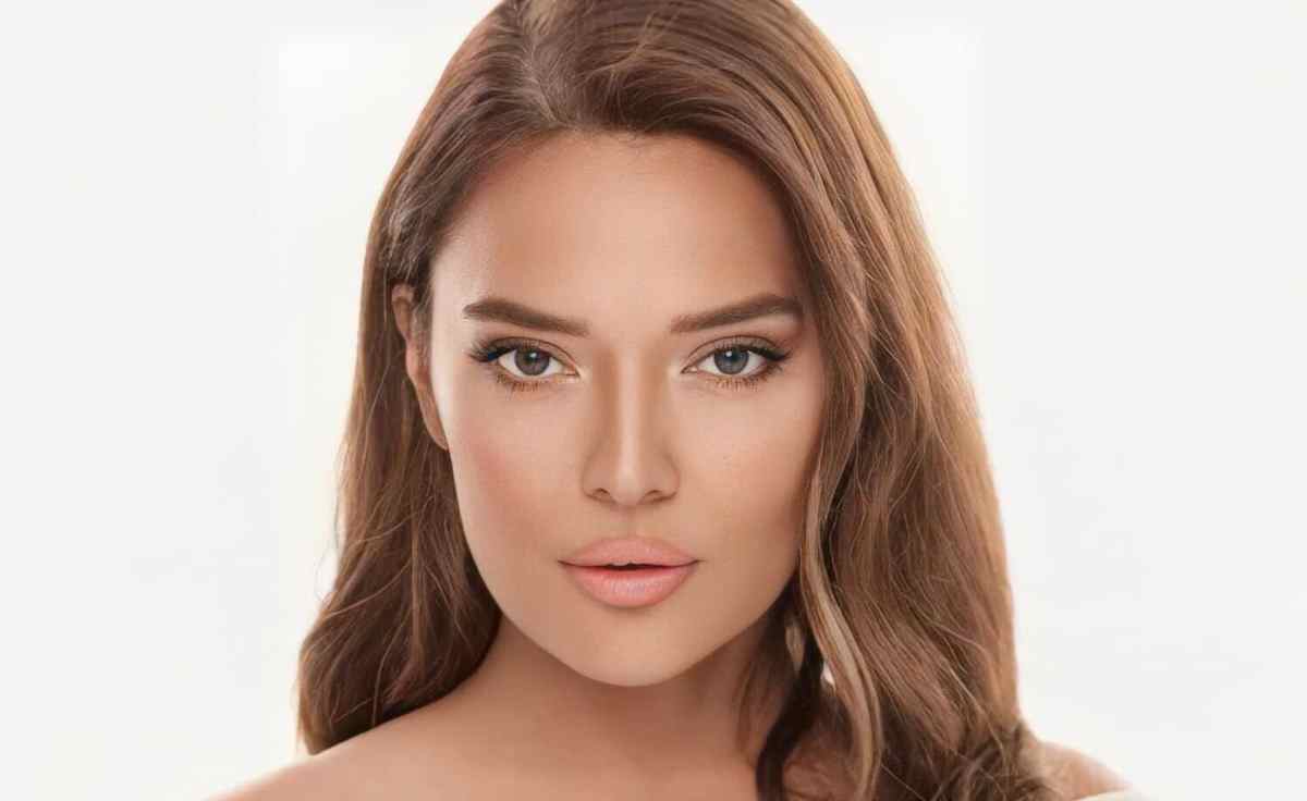 Demet Akalın