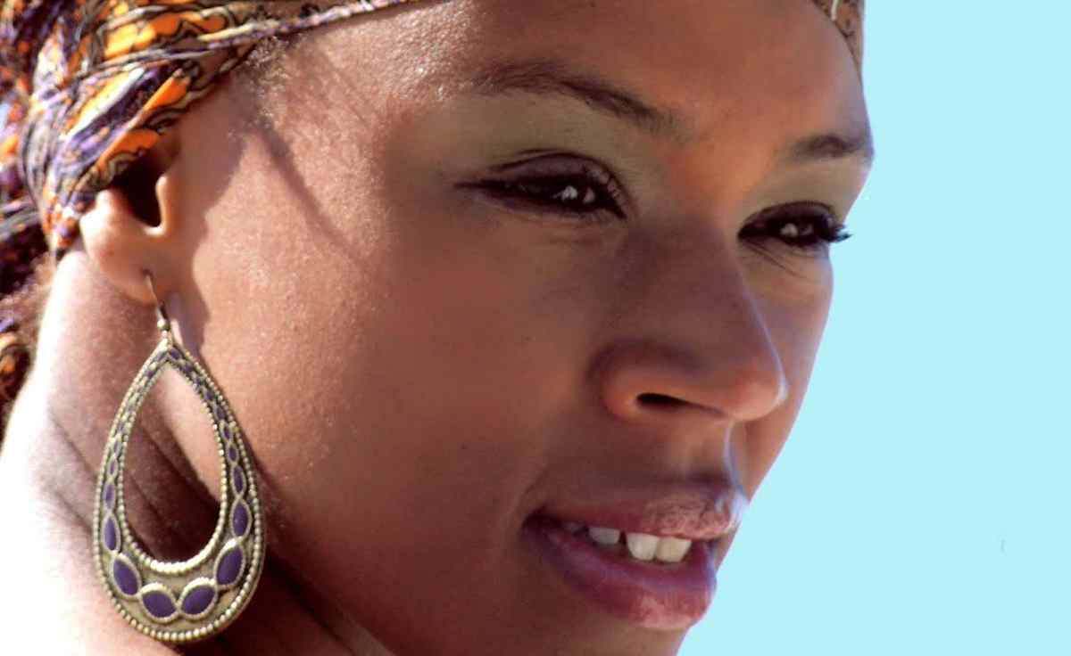 Carmen Souza
