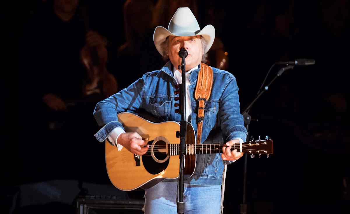 Dwight Yoakam