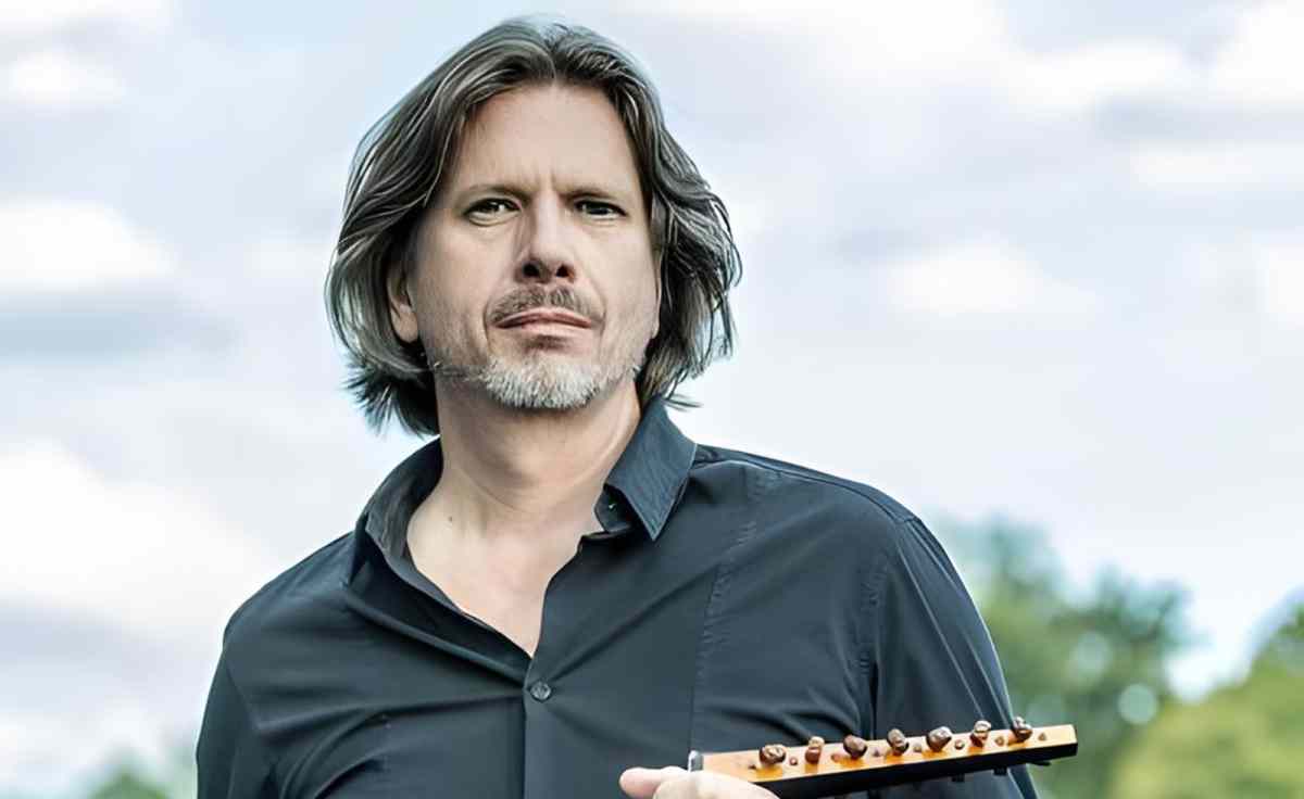 Joel Frederiksen