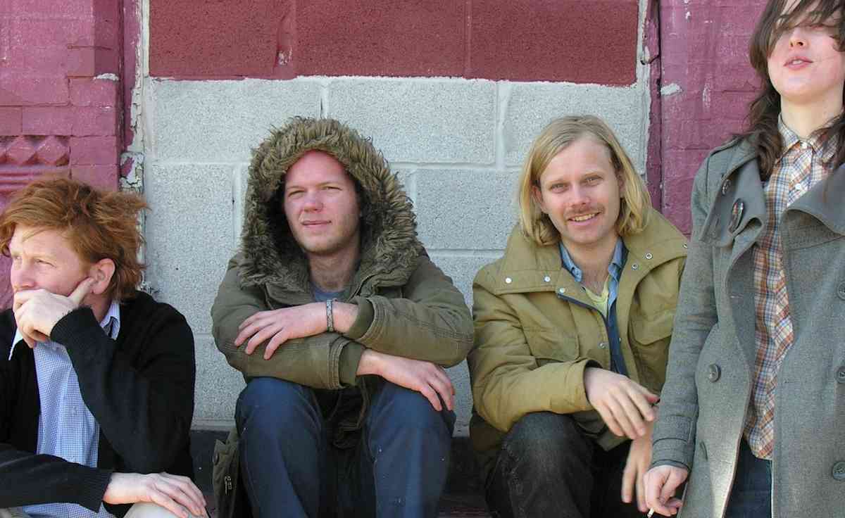 Lower Dens