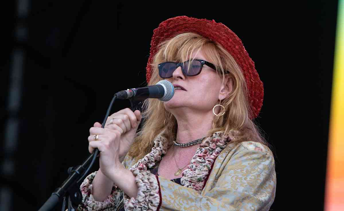 Eddi Reader