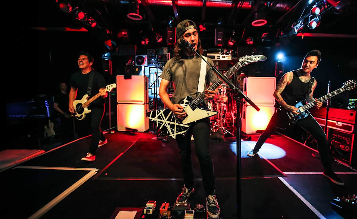 Pierce the Veil