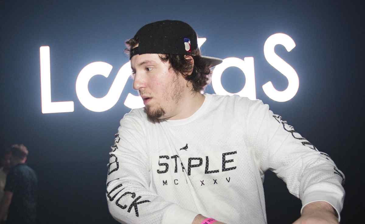 Lookas