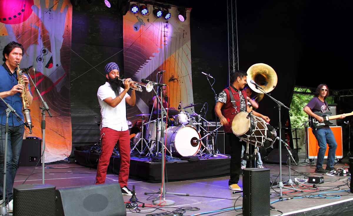 Red Baraat