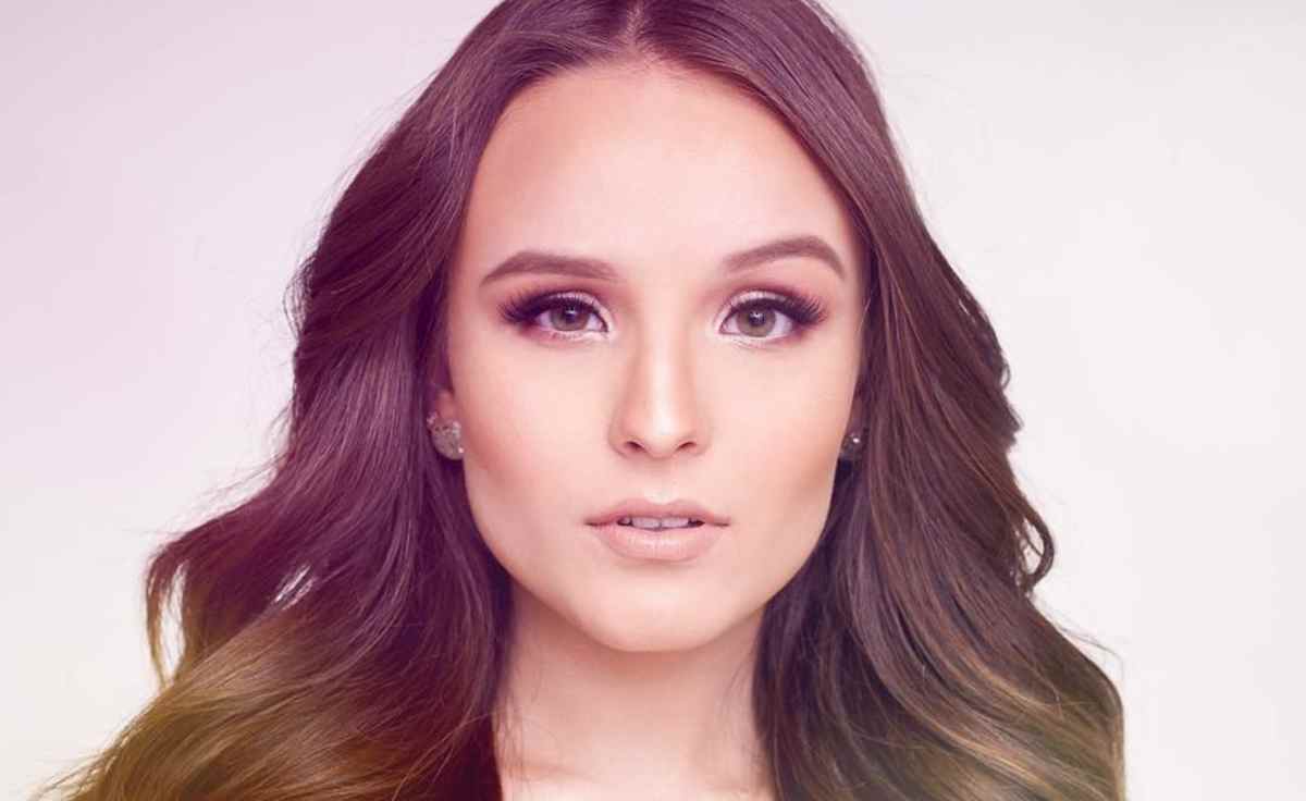 Larissa Manoela