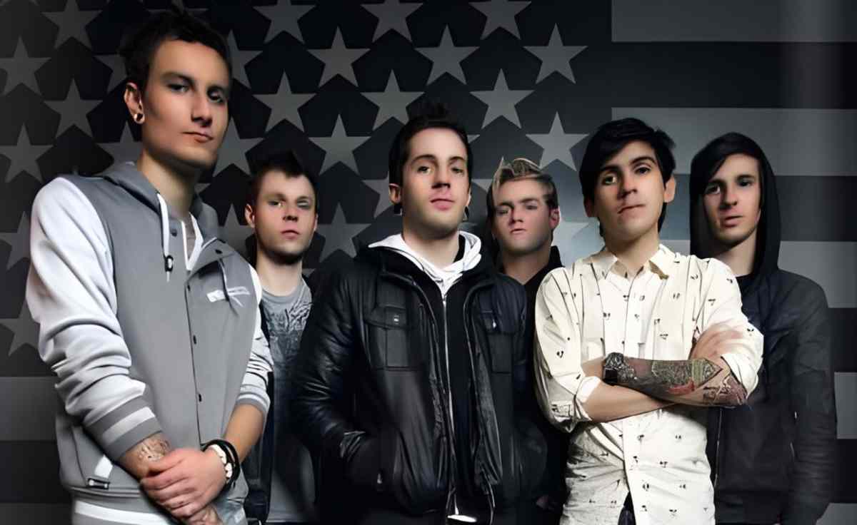 Crown The Empire