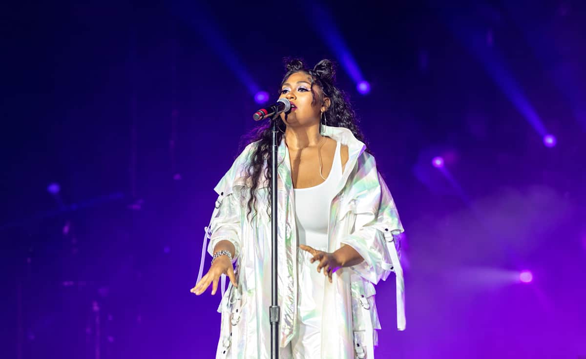 Jazmine Sullivan