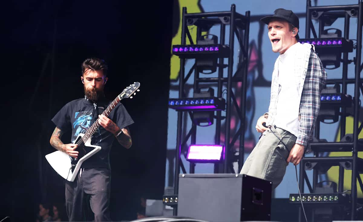 Neck Deep