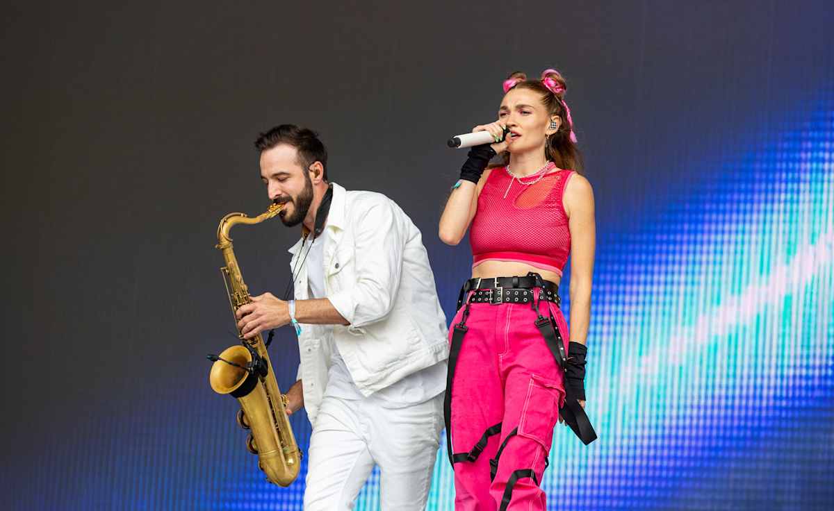 MisterWives