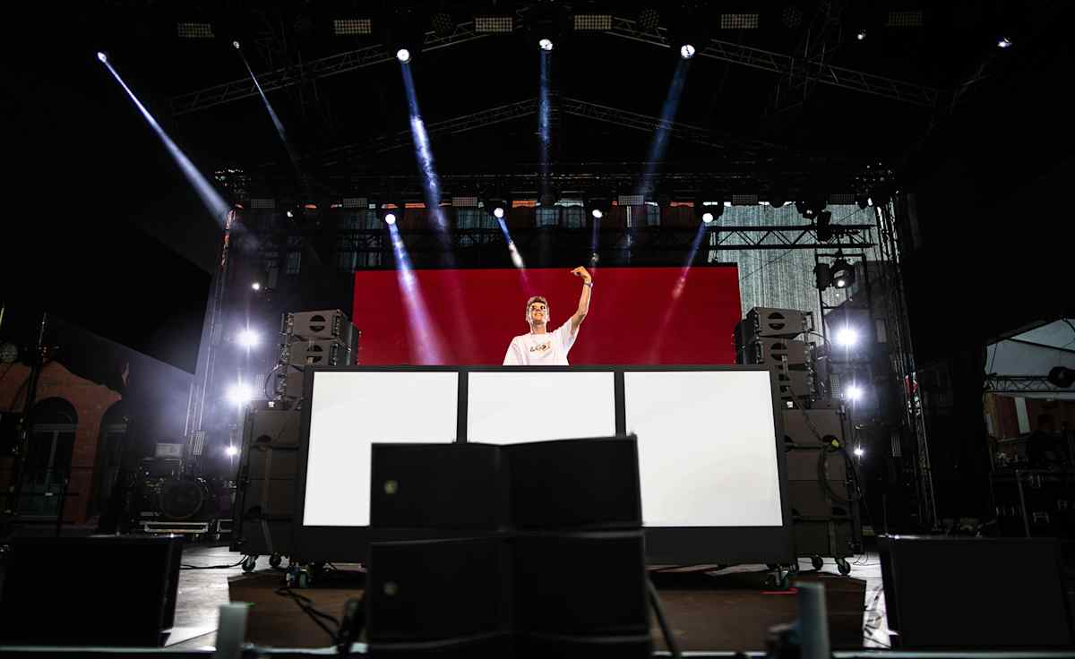Lost Frequencies