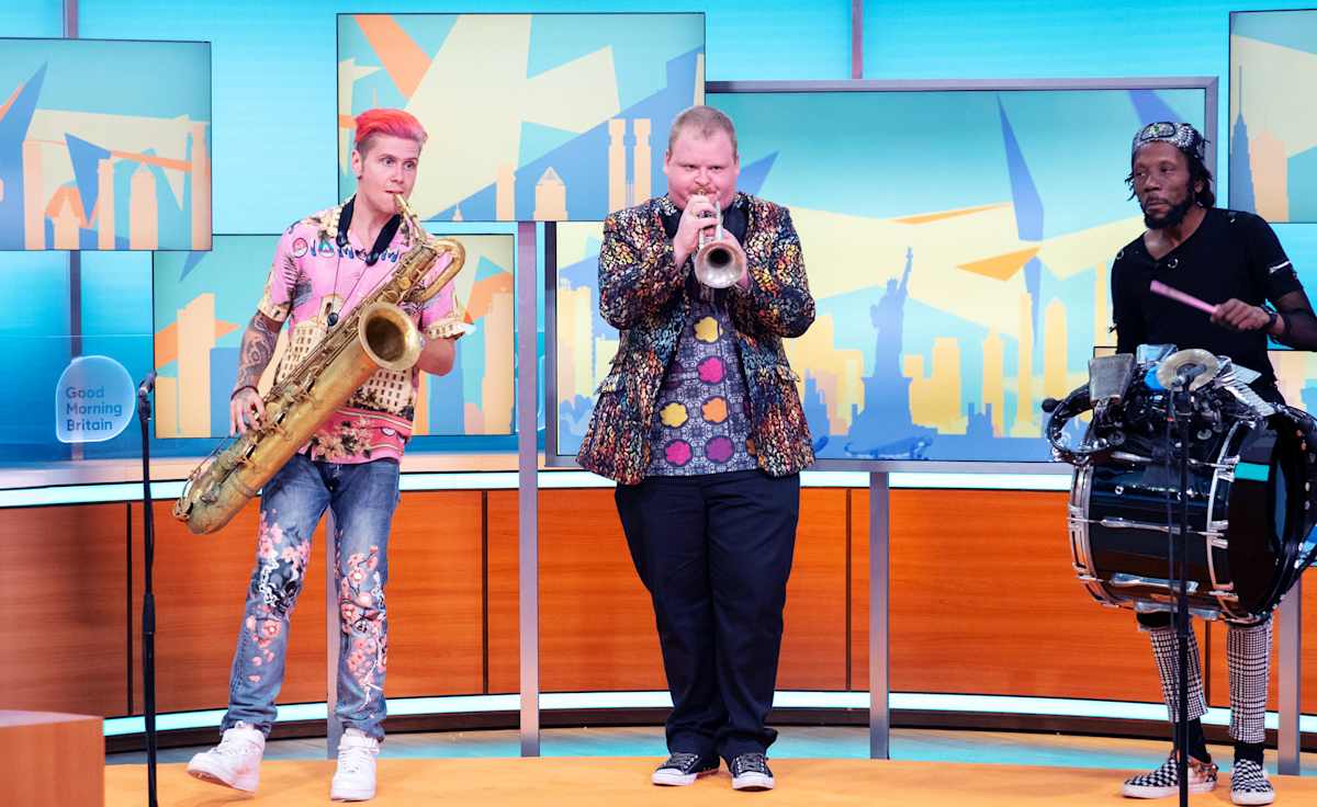 Too Many Zooz
