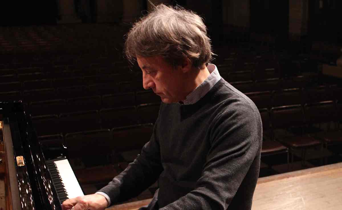 Jean-Efflam Bavouzet