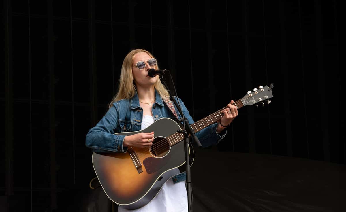 Billie Marten