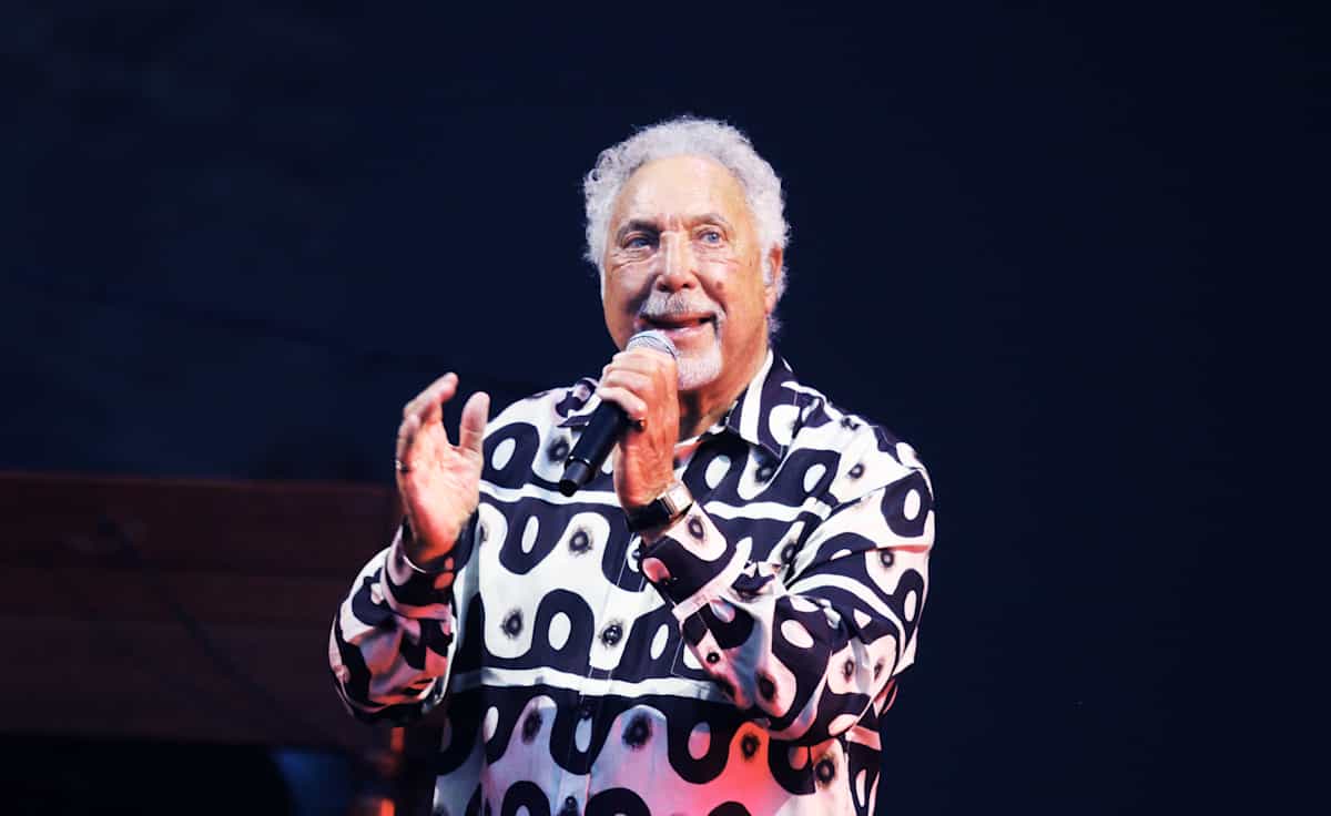 Tom Jones