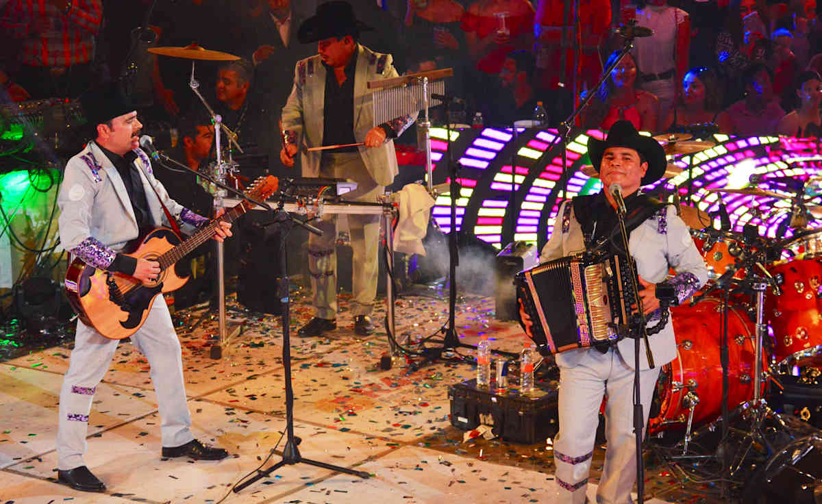 Los Tucanes de Tijuana