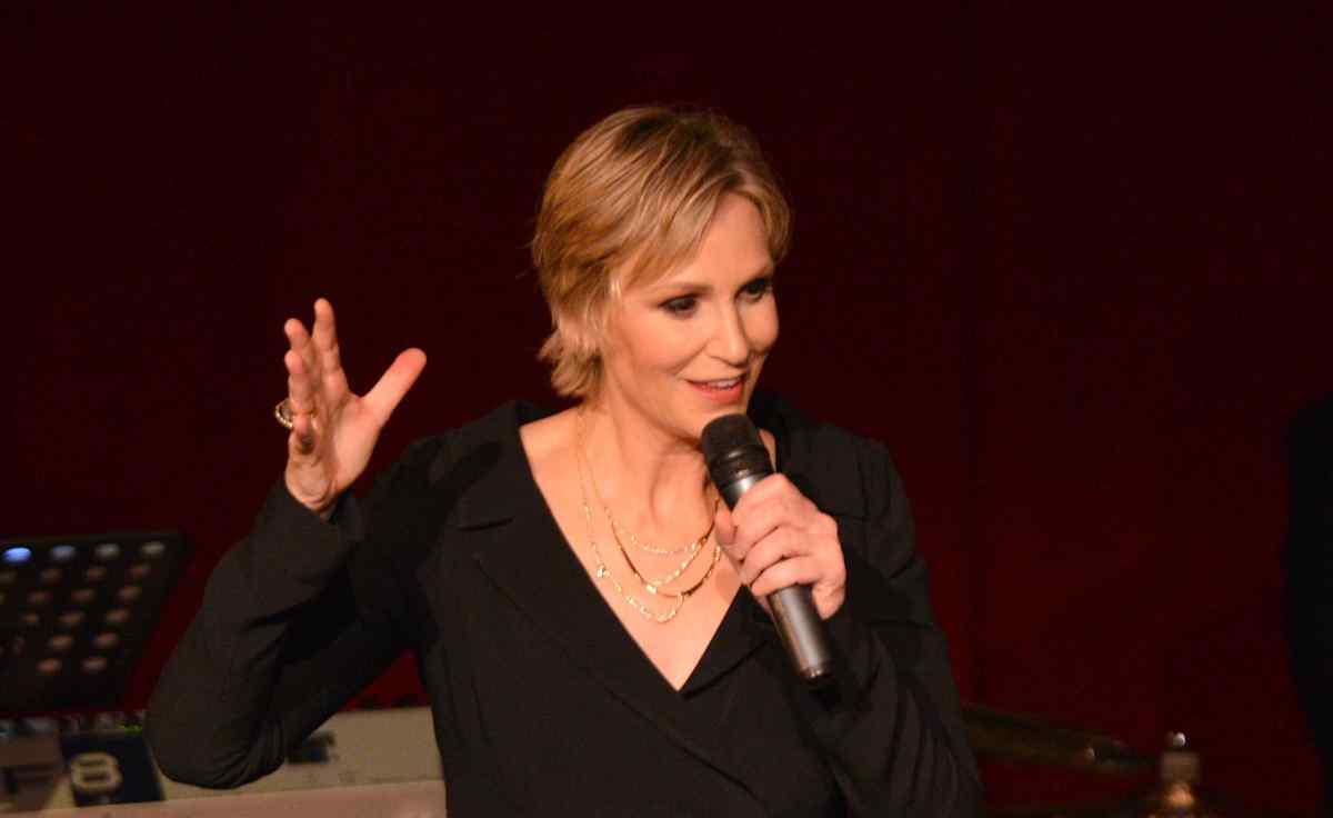 Jane Lynch