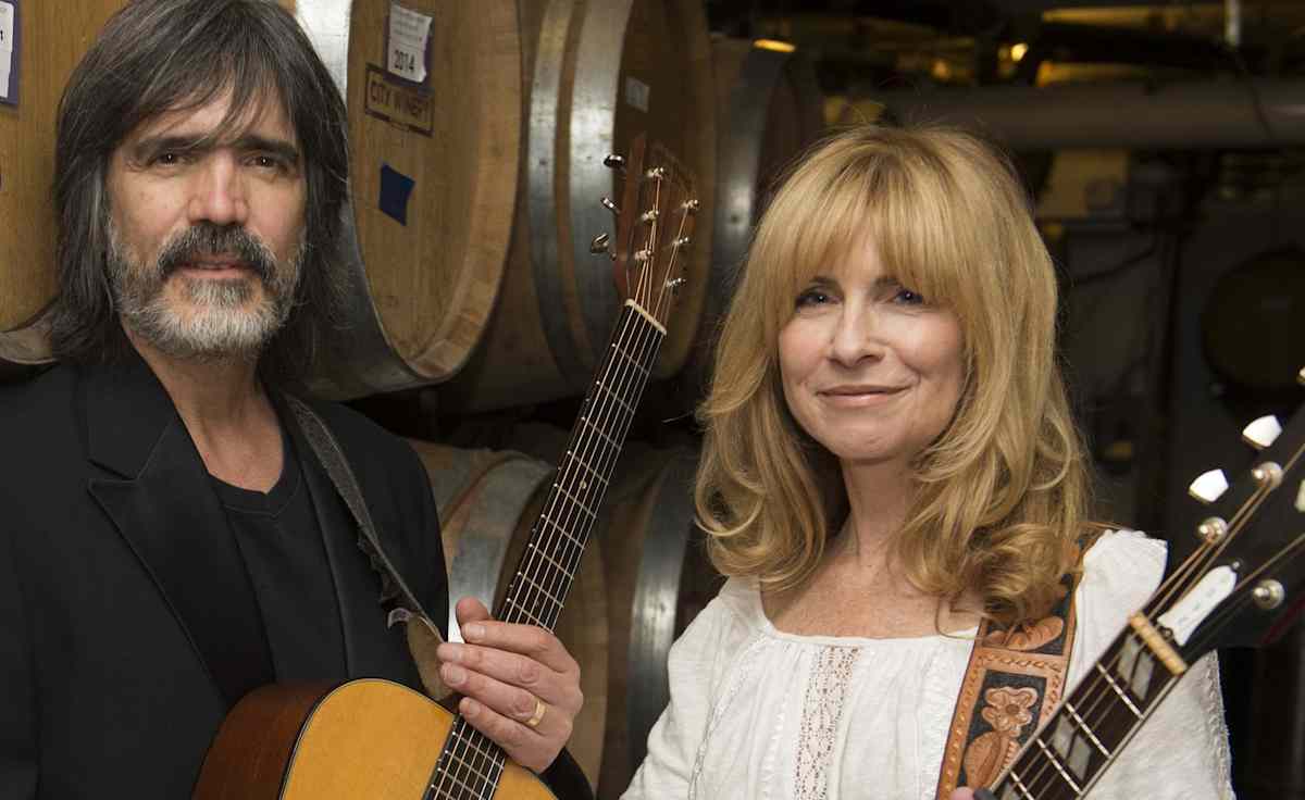 Larry Campbell & Teresa Williams