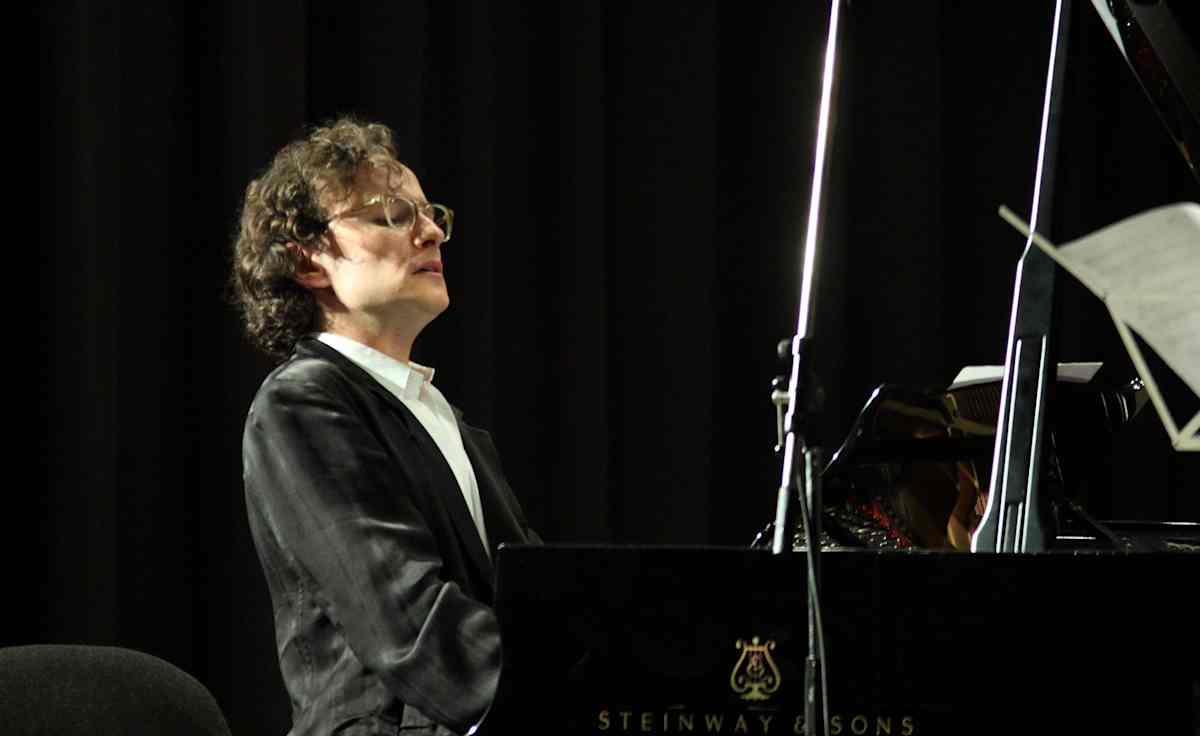 Martin Helmchen