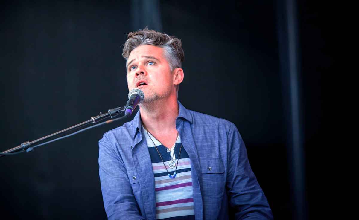 Gabe Dixon