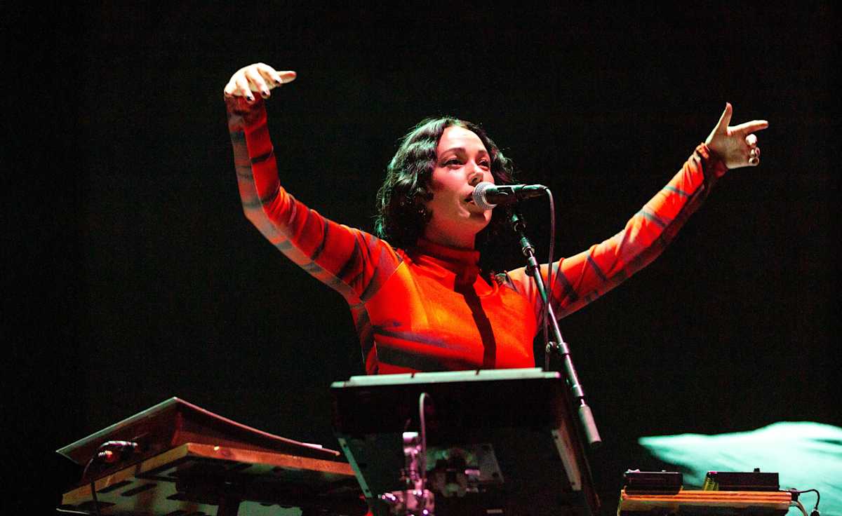 Kelly Lee Owens