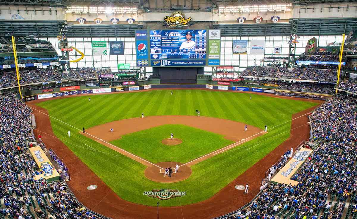 Milwaukee Brewers