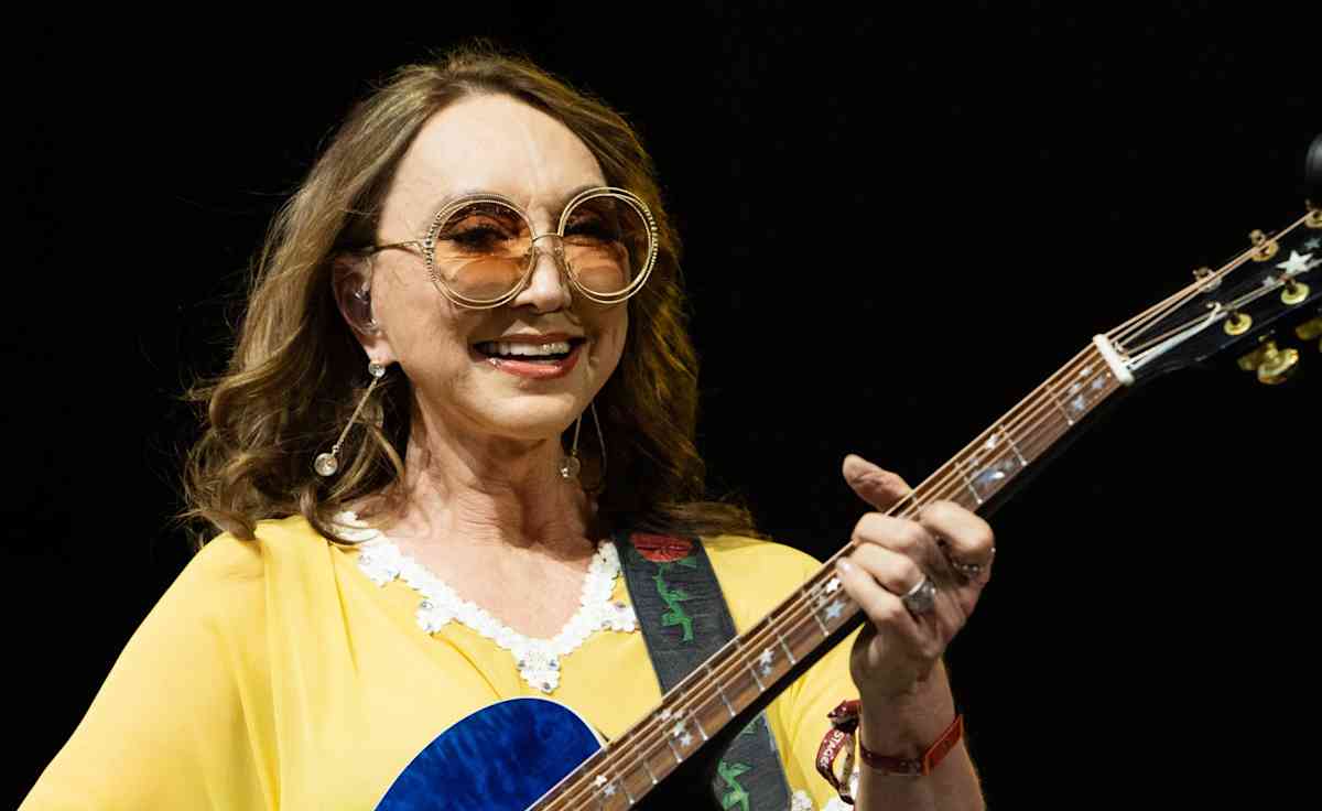 Pam Tillis