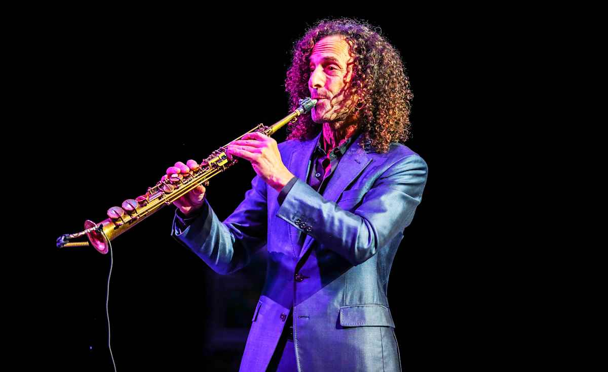 Kenny G.