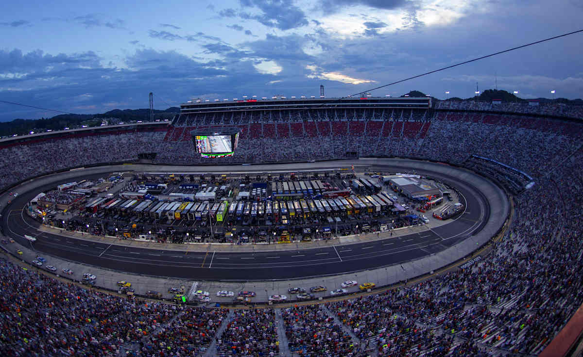 Bass Pro Shops NRA Night Race