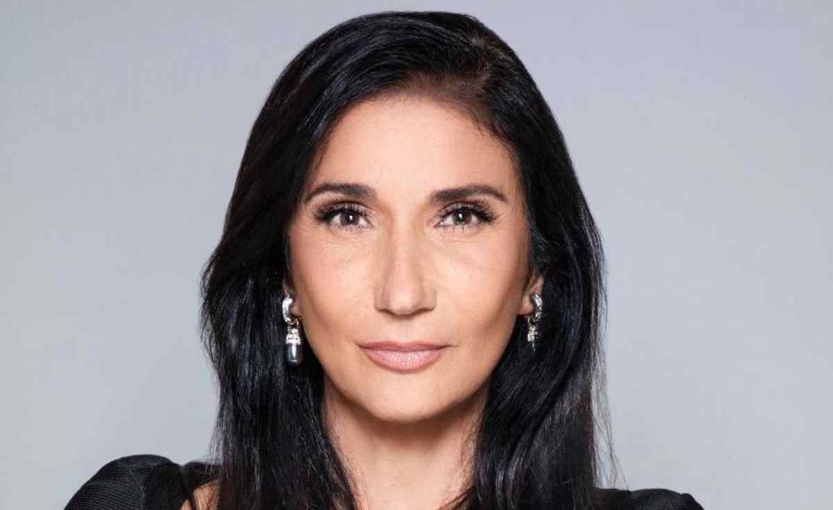 Zizi Possi