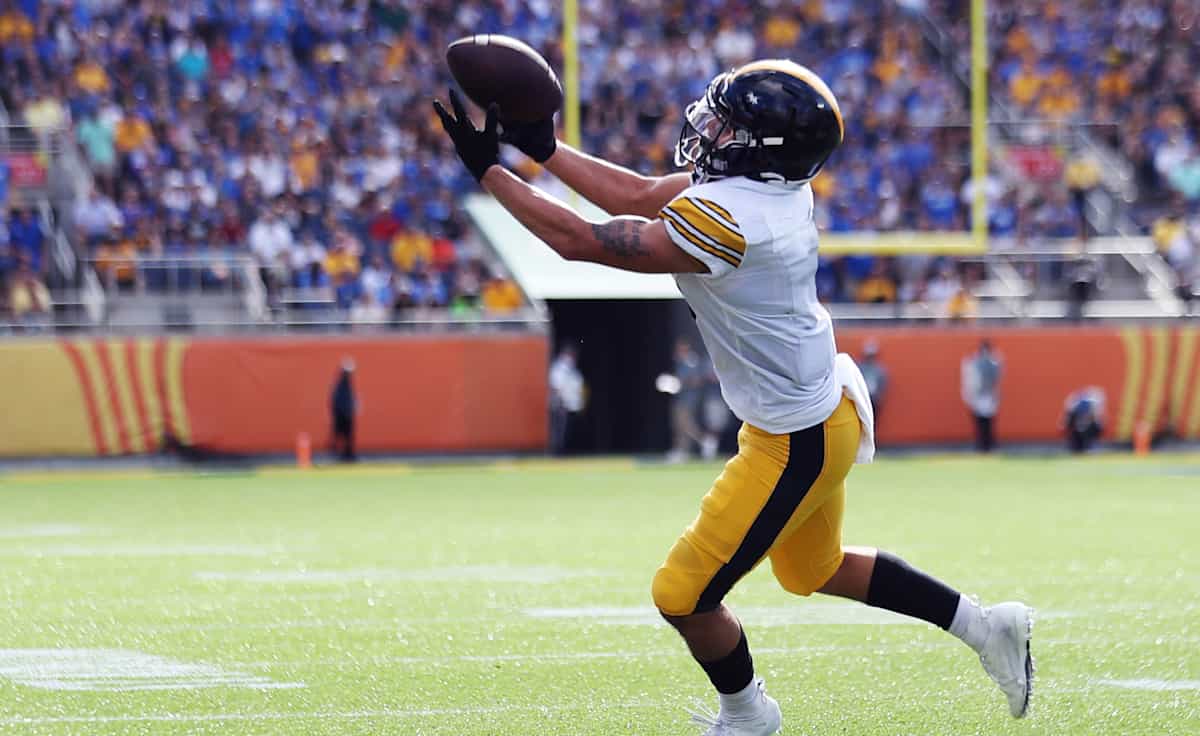 Iowa Hawkeyes Football