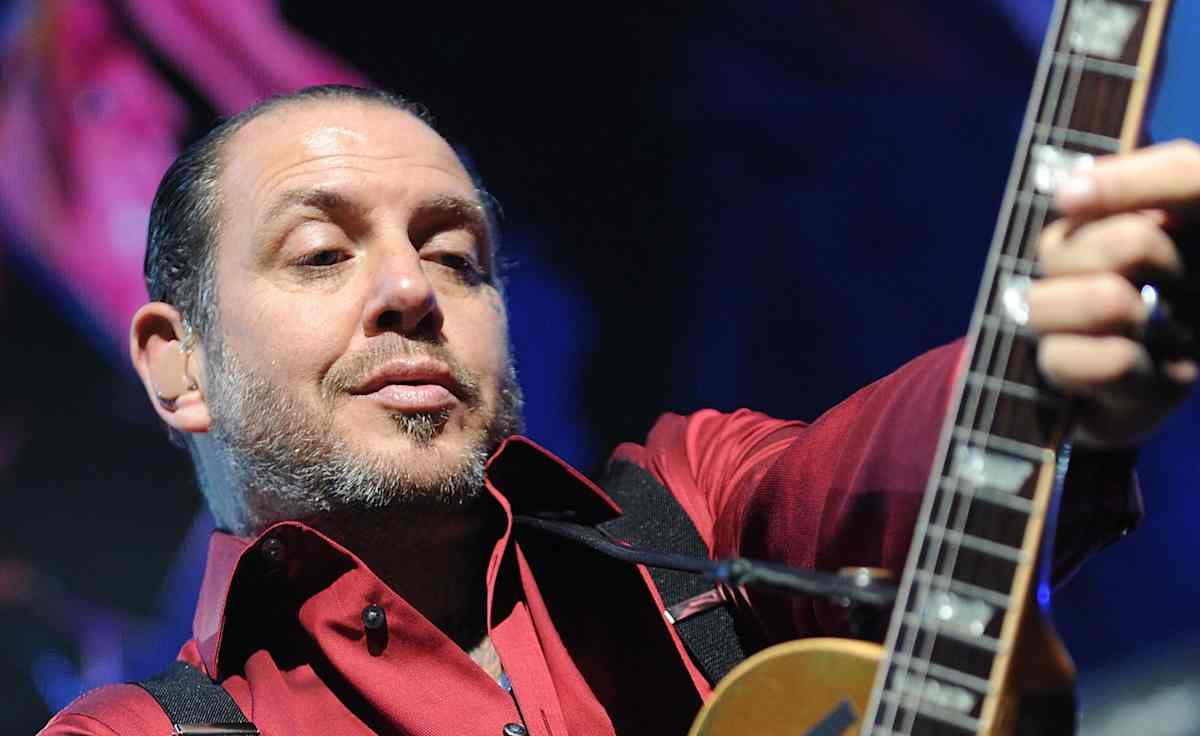 Mike Ness