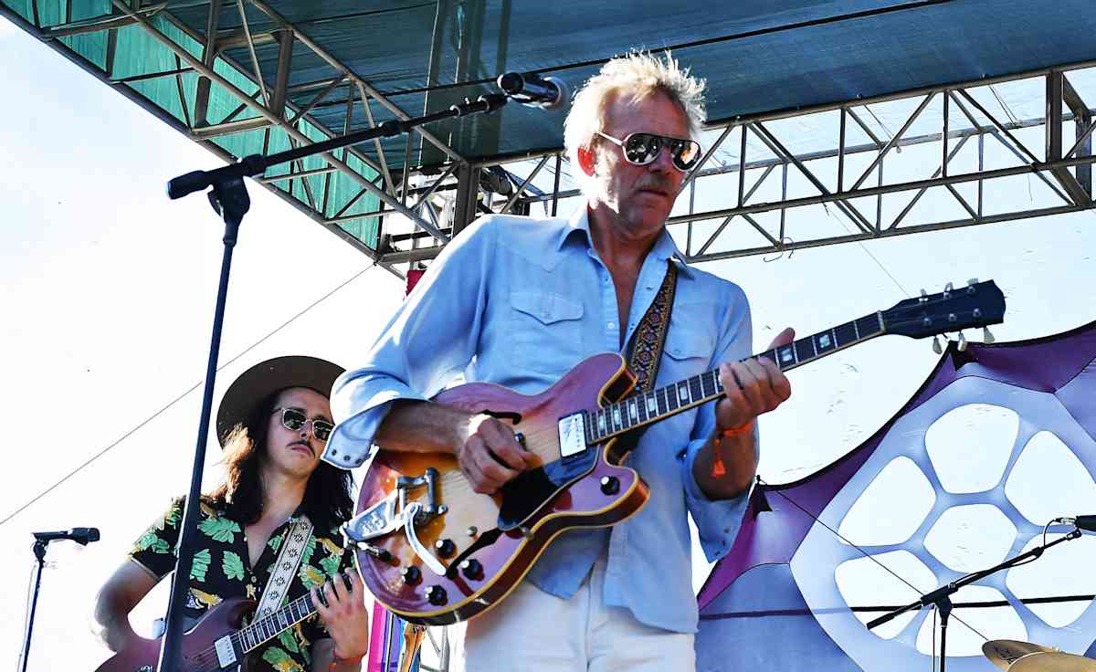 The Mother Hips