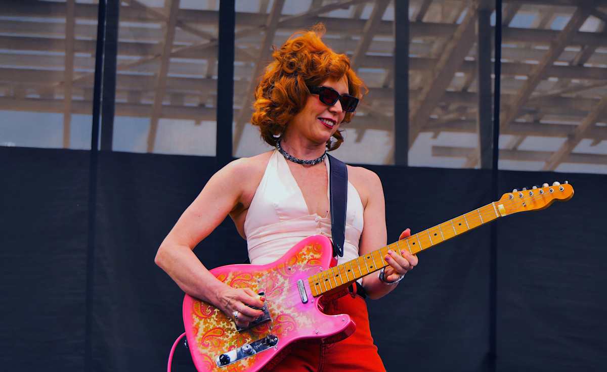 Sue Foley