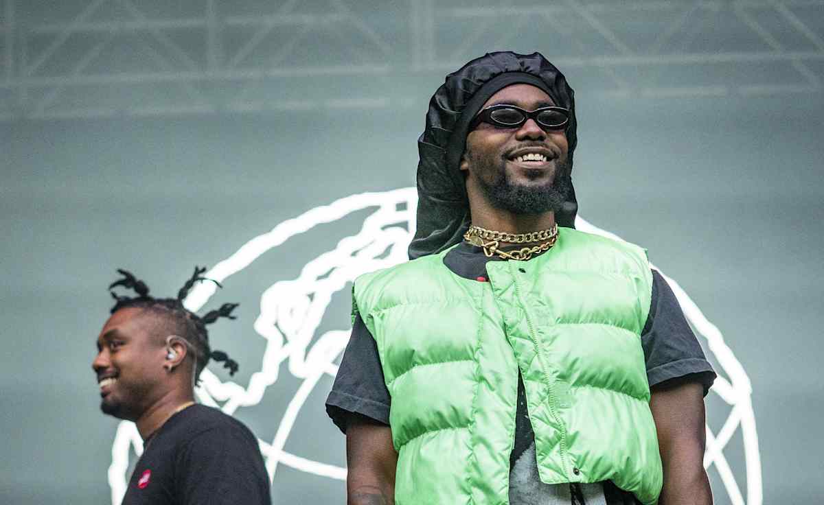 EarthGang