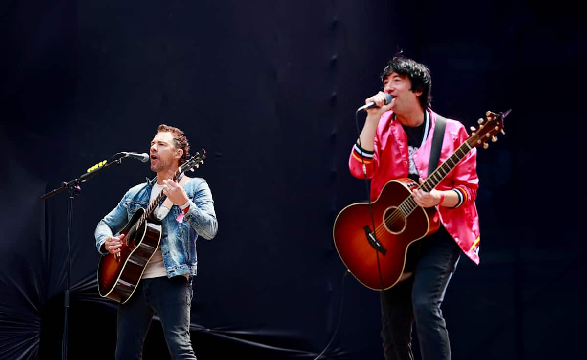 Plain White T's