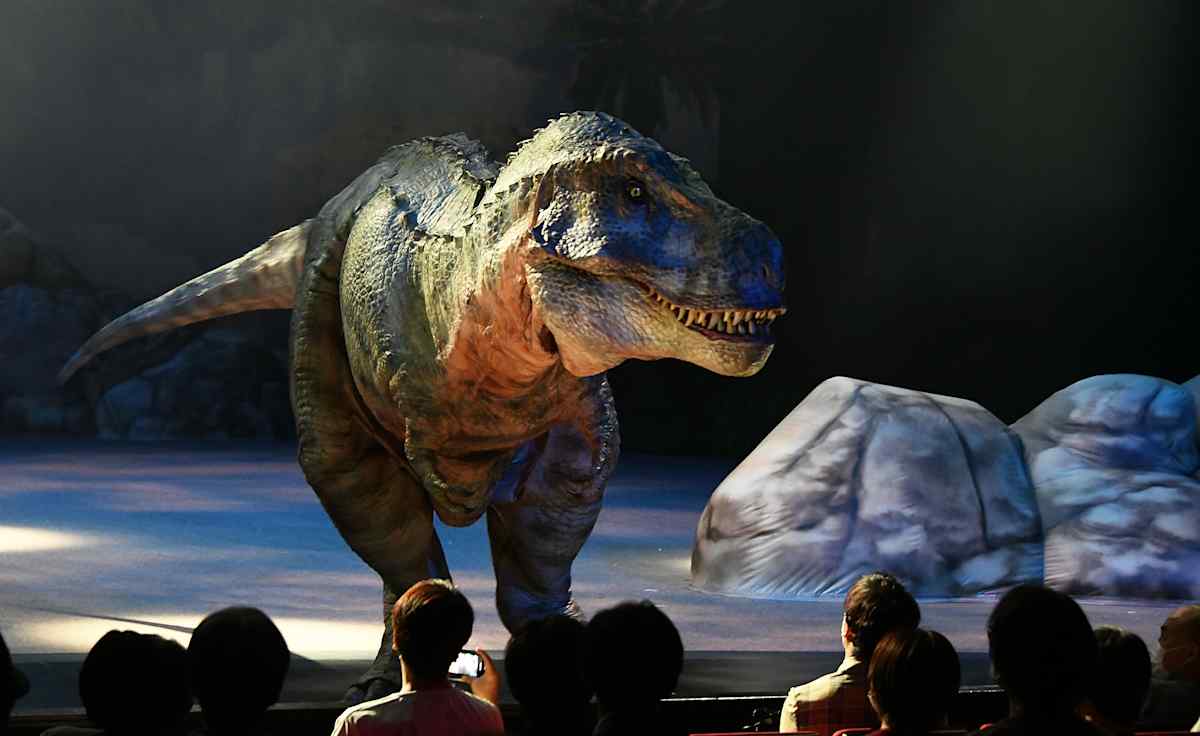 Dino-A-Live