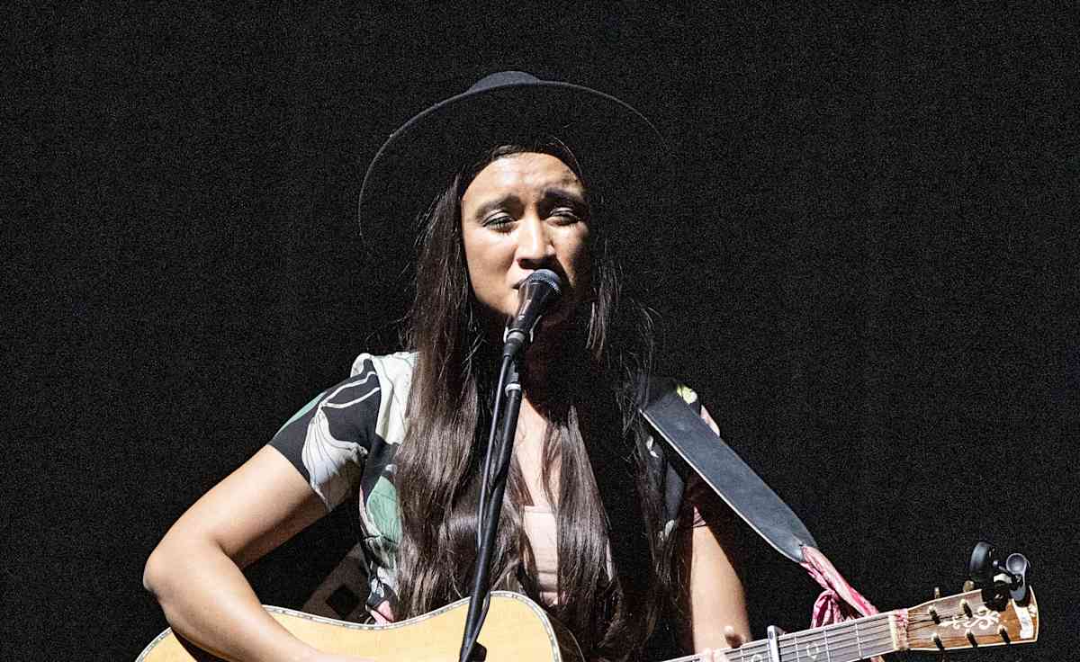 Raye Zaragoza